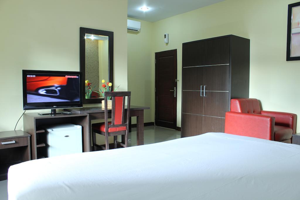 Gumilang Hotel Богор Номер фото